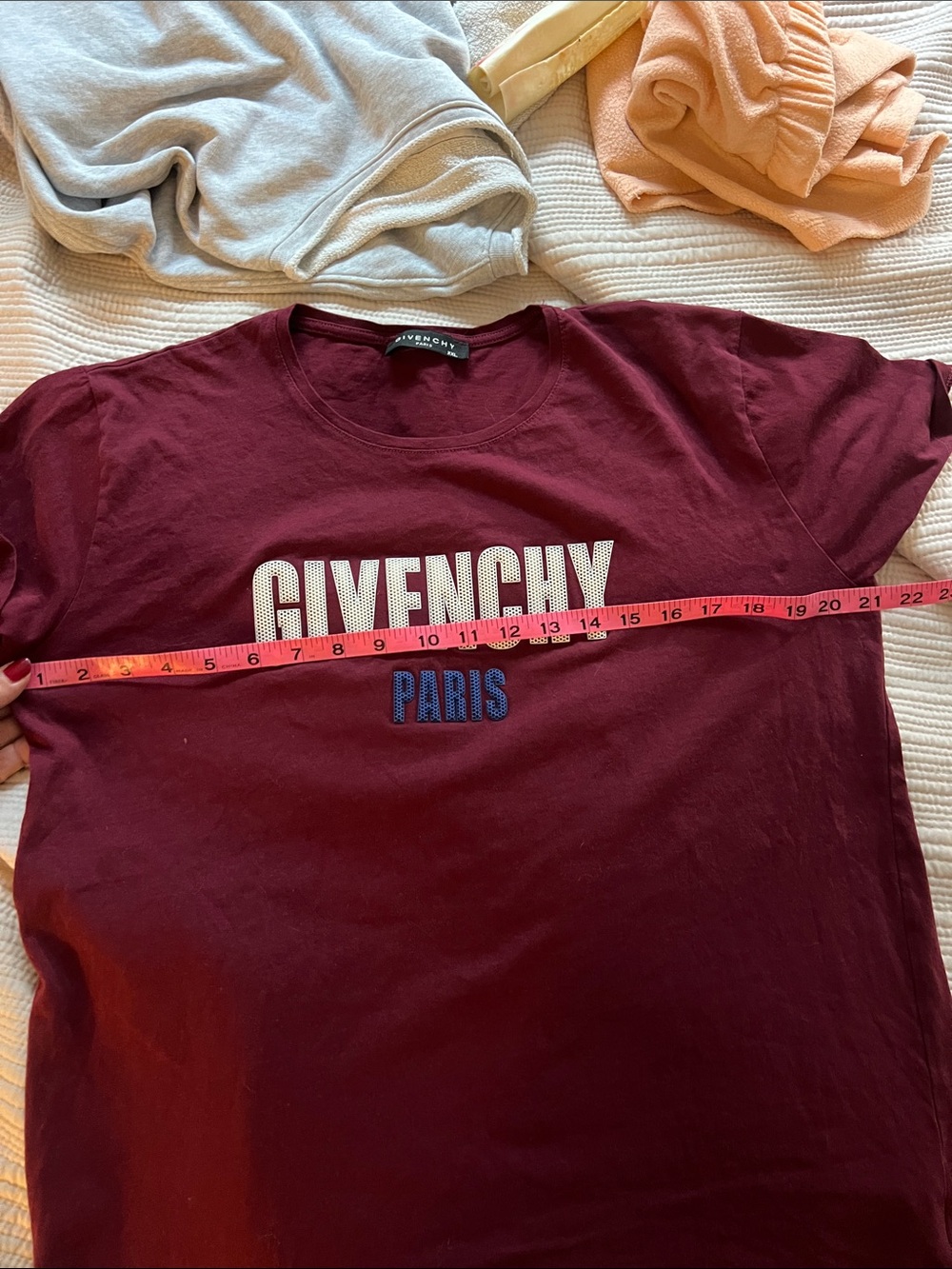 Givenchy Paris Tee - Picture 7 of 8